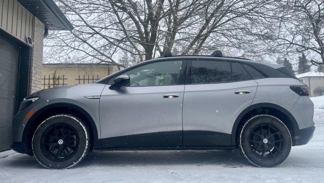 In the r/VWiD4Owners subreddit, a Reddit user posted a photo of their Volkswagen ID.4 electric vehicle and shared their positive experiences with it.