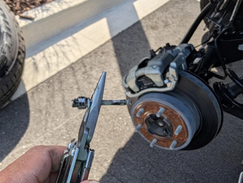 One unfortunate driver discovered how dangerous vape litter can be when a discarded vape punctured their tire.