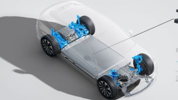 BYD Auto, a popular Chinese electric vehicle manufacturing company, announced a major update to its warranty terms, extending the battery's coverage to 8 years or 250,000 km.