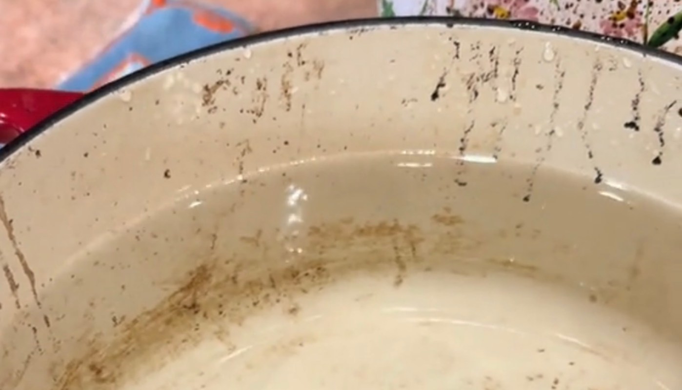 Boiling baking soda in your enameled Dutch ovens makes the stains wipe right off.