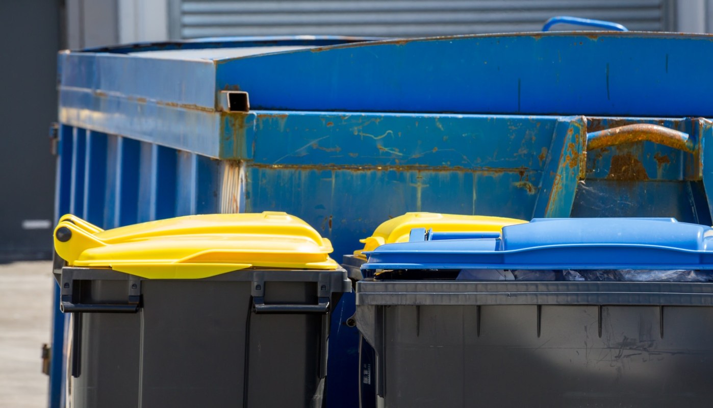 Redditors were outraged at the enormous amount of construction waste that was needlessly getting thrown out.