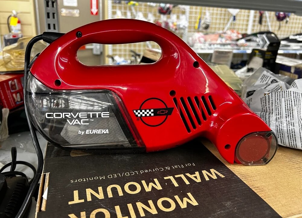 One Redditor shared a post about a seemingly pristine 1990s Corvette-branded vacuum being sold for $10 at a thrift store.