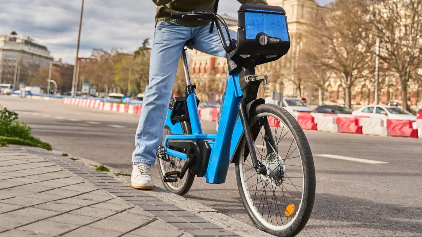 In Bend, Ore., low-income residents can get e-bike rebates worth up to $1,800 to help with their commutes.