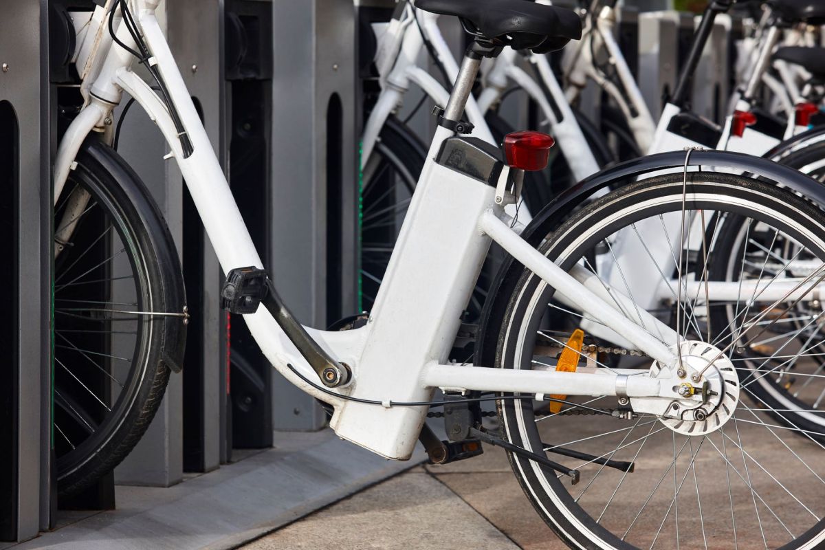 Through Ava Community Energy's e-bike rebate lottery, Alameda County, California, residents can receive major discounts that make e-bikes far more affordable.