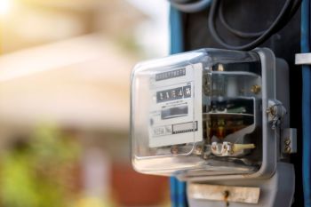 After a costly homeowner's mistake, one Redditor shared how they fixed things, saving lots of money on their energy bill.