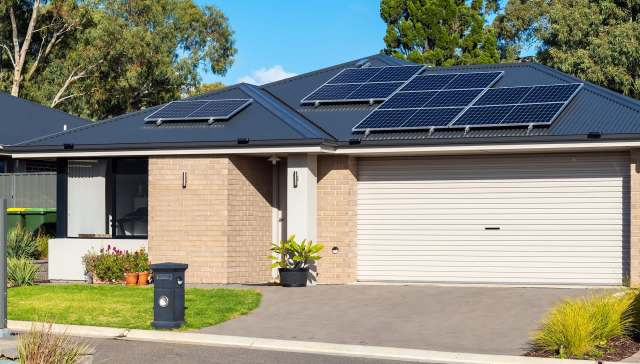 The federal solar tax credit has expired, but experts at EnergySage say the long-term savings still make solar panels a great investment.