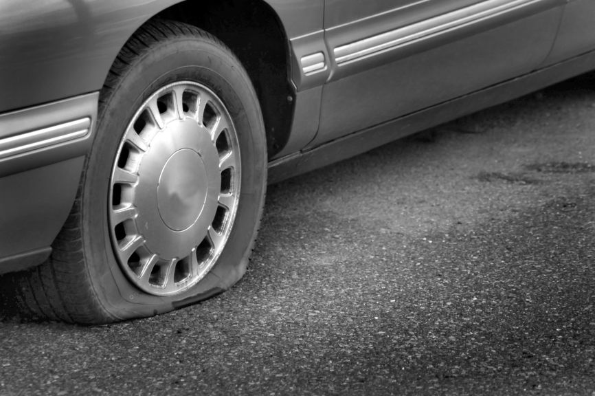 Driver dumbfounded after discovering cause of damaged tire: 'Heard this  loud noise'