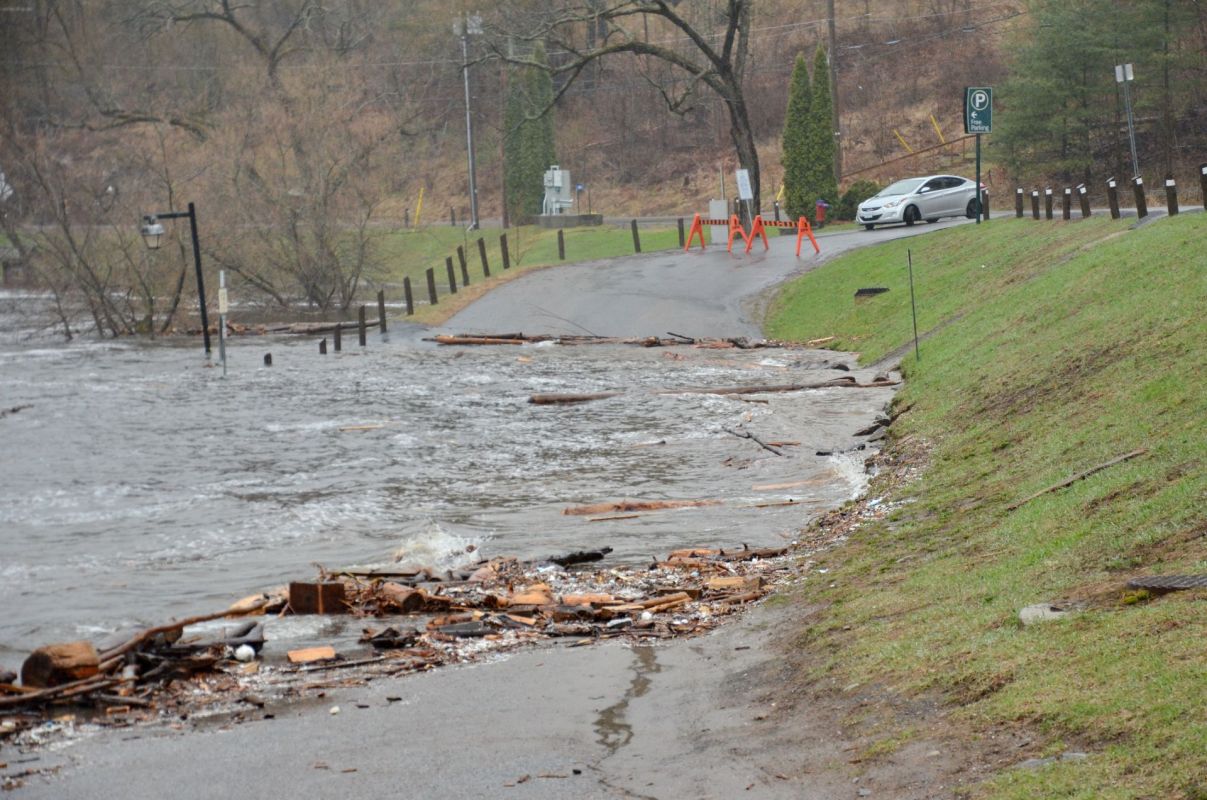Rising global temperatures have contributed to the formation of a meltwater lake on top of Greenland's 79 degree north glacier.
