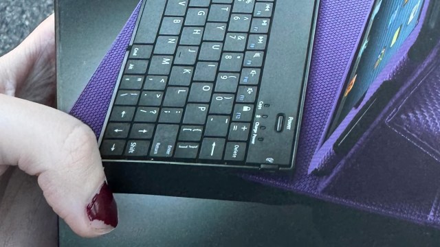 One Redditor shared how they found an iPad mini at a thrift store that was being sold as part of a Bluetooth keyboard set.