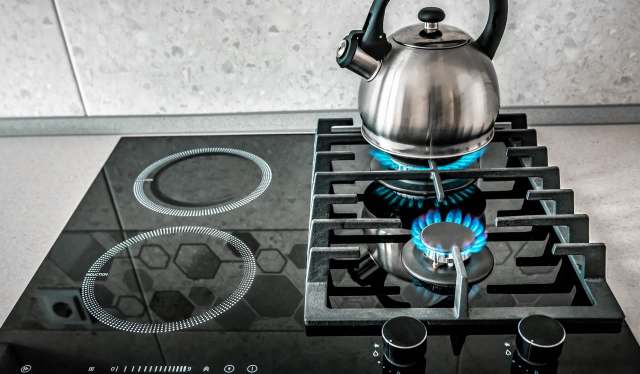 A British kitchen designer ignited a heated debate on TikTok about gas vs. induction stoves.