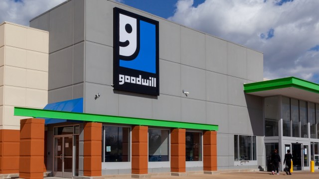 One Reddit user's shared a picture of a ridiculously expensive thrift store piano, sparking a conversation about frustrating thrift store experiences.