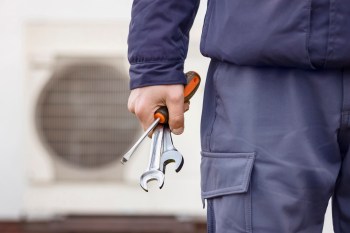 Adding an electric-powered heat pump might seem counterproductive amid surging utility prices — but experts say it's just the opposite.