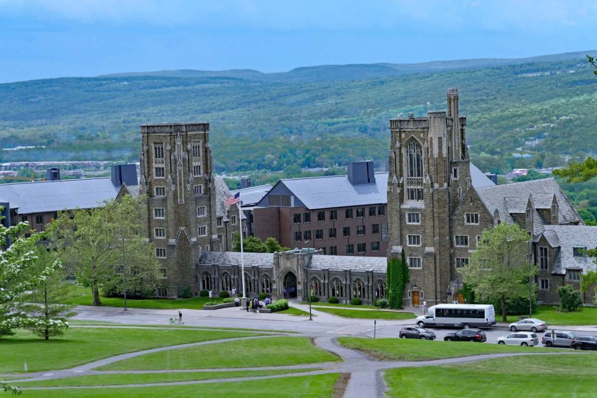 Researchers from Cornell University studied an apartment building in New York City to better understand the benefits of heat pumps.