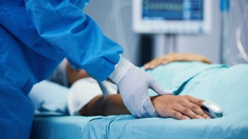 Researchers have discovered a connection between endocrine-disrupting chemicals found in plastics and a painful skin condition called hidradenitis suppurativa.