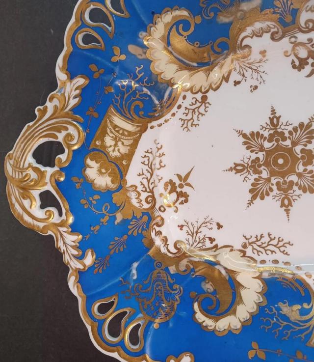 One Reddit user shared how they stumbled upon a 19th-century Samuel Alcock & Co. serving dish at a Michigan garage sale.