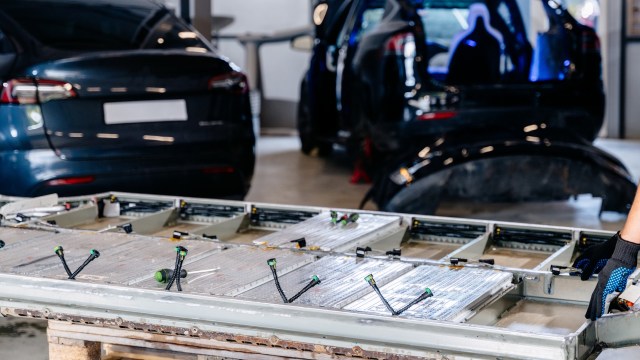 A new study reveals fears around the degradation of EV batteries over time are overblown.