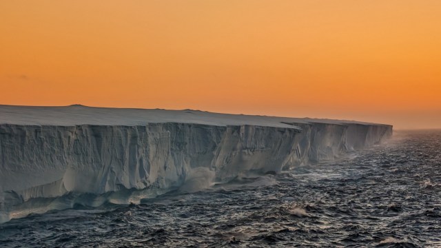 A vivid blue iceberg drifting from Antarctica is drawing scientific attention as it is beginning to break apart.