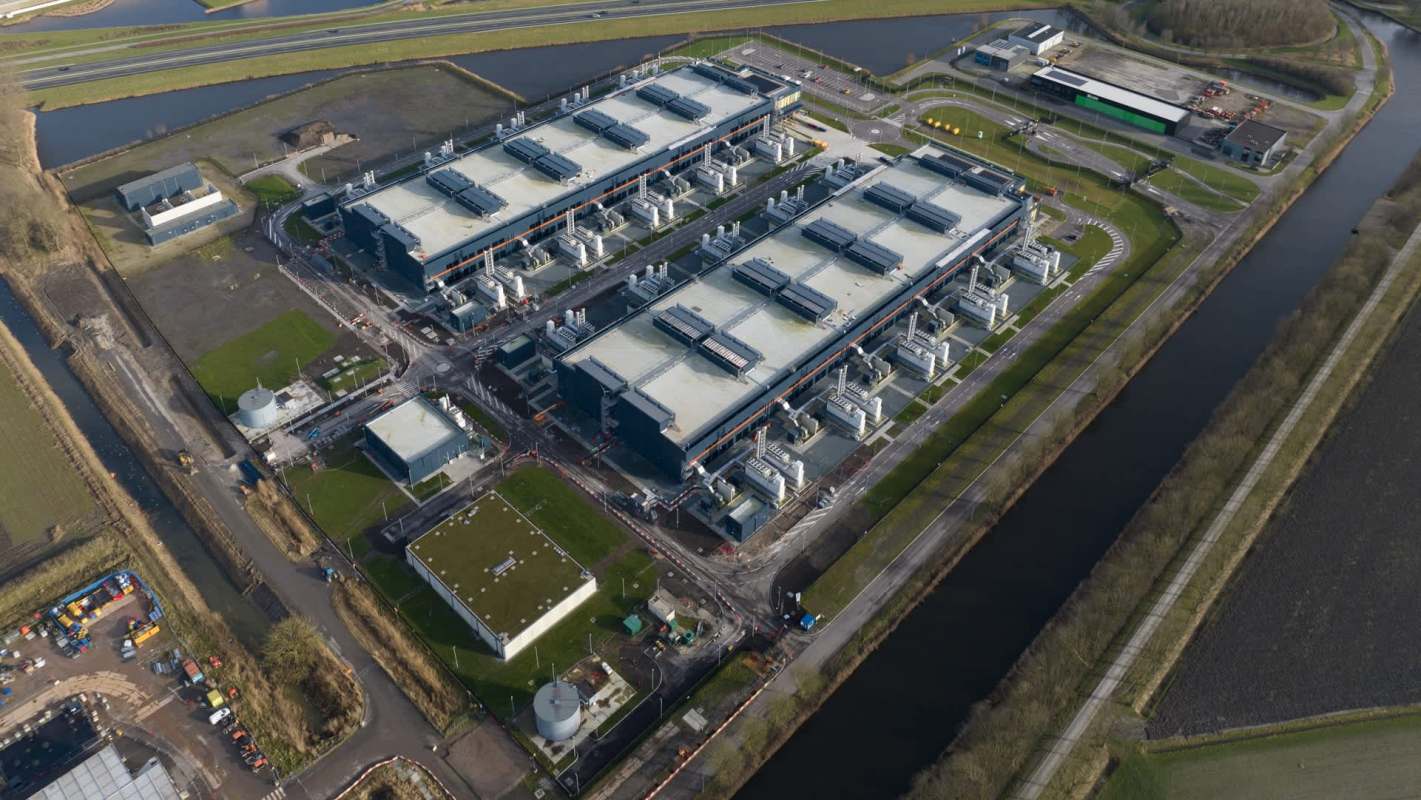 The environmental impact of AI is as much as major cities' — but companies still aren't reporting how much their AI is using.