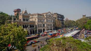 Leopard sightings in India have caused panic among residents, with these encounters only getting more common.