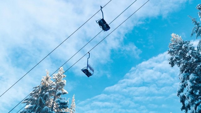 Mount Hood Skibowl suspended daytime skiing during the MLK weekend because of a snow drought.