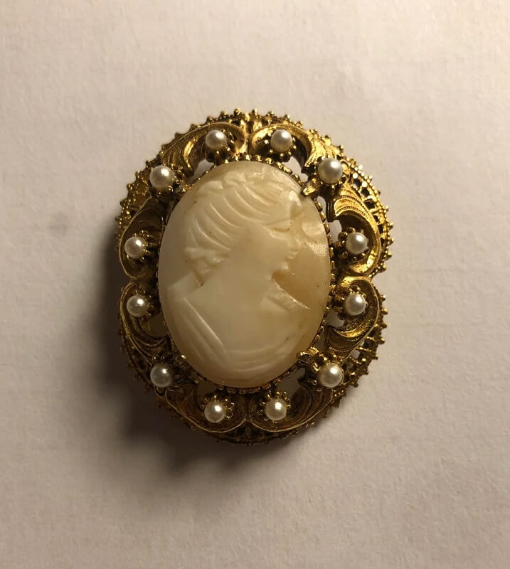 One Redditor's stunning discovery was made in the pocket of a thrifted jacket.