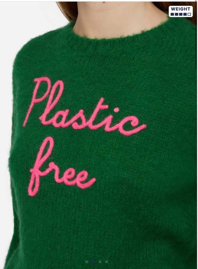 A seemingly plastic-free sweater has infuriated Redditors after the buyer discovered it was actually packed with plastic.