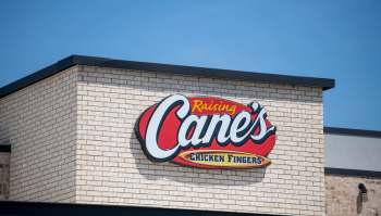 A Raising Cane's employee posted a photo to r/mildlyinfuriating showing a large container filled with discarded chicken tenders.