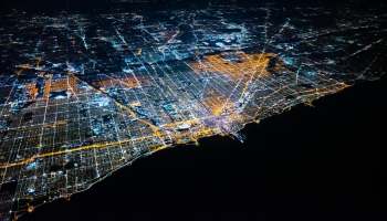 A new report revealed what's driving the United States' increased electricity use, and why it's adding to the country's reliance on old power sources.