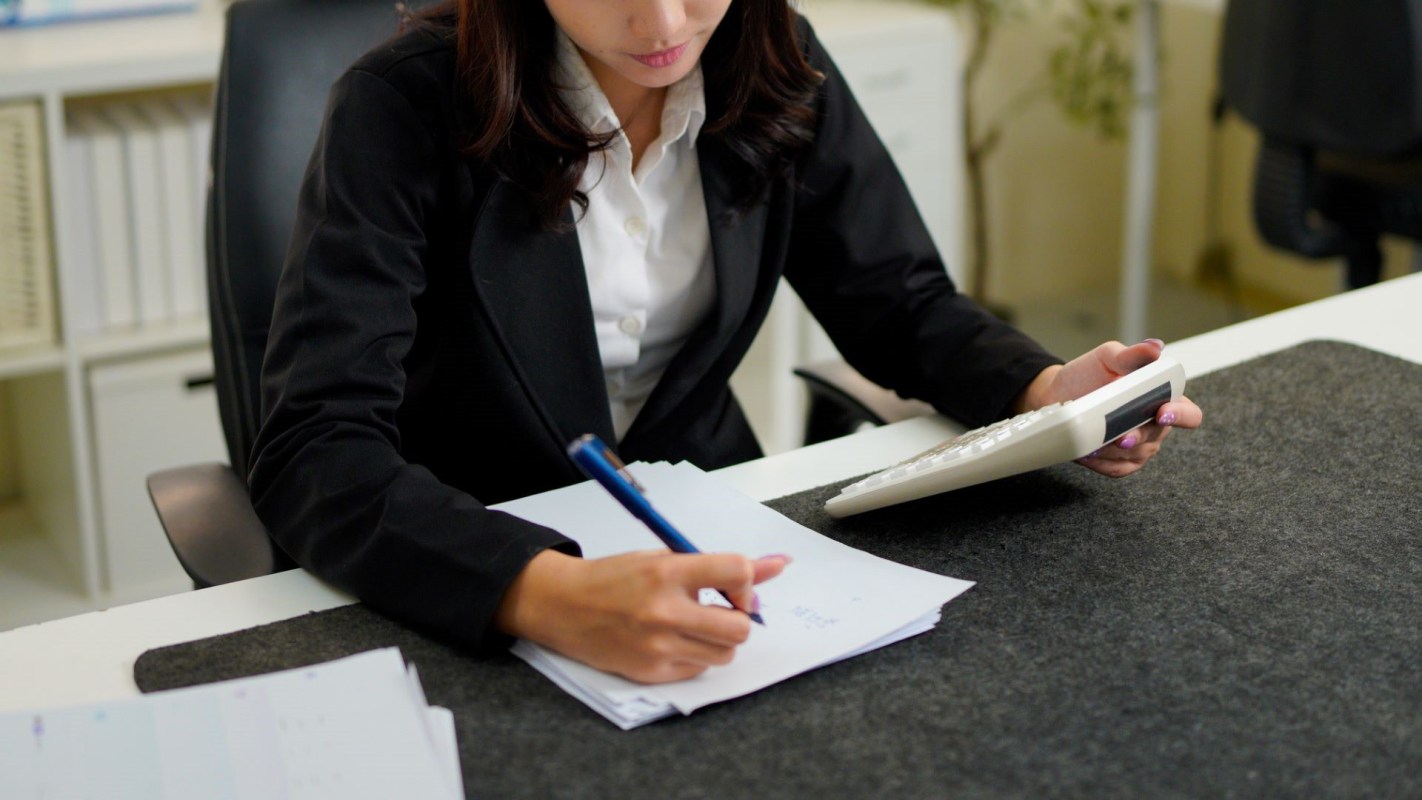 Homeowners pay outrageous prices for utilities during the winter, but energy experts said rising utility bills are impacted by more than just the change in weather.