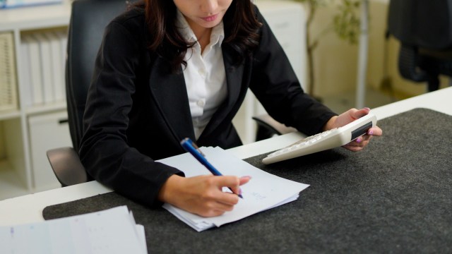 Homeowners pay outrageous prices for utilities during the winter, but energy experts said rising utility bills are impacted by more than just the change in weather.