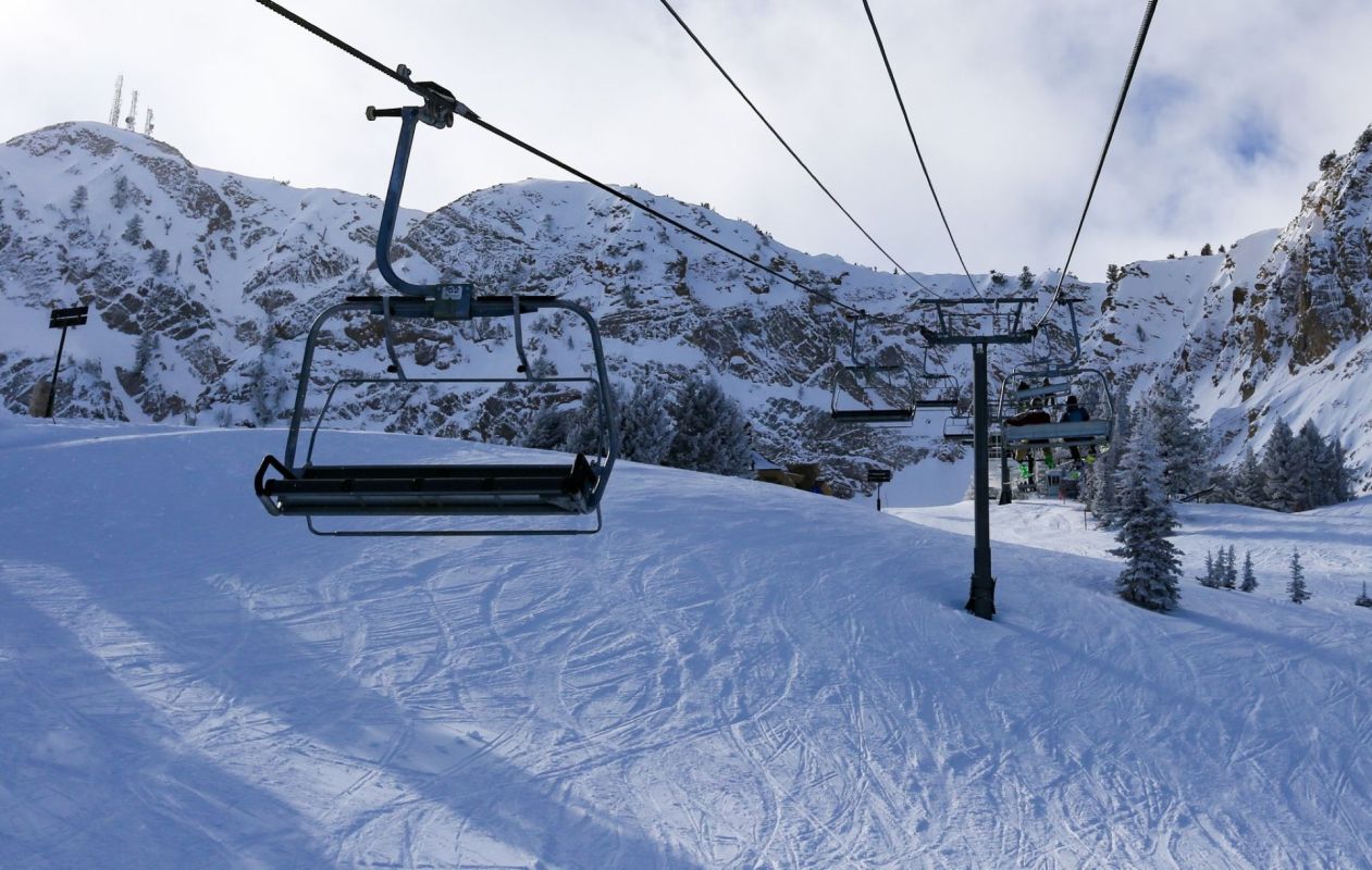 More than 186 ski resorts have permanently shuttered operations across France, leading to a new, troubling ghost resort trend.