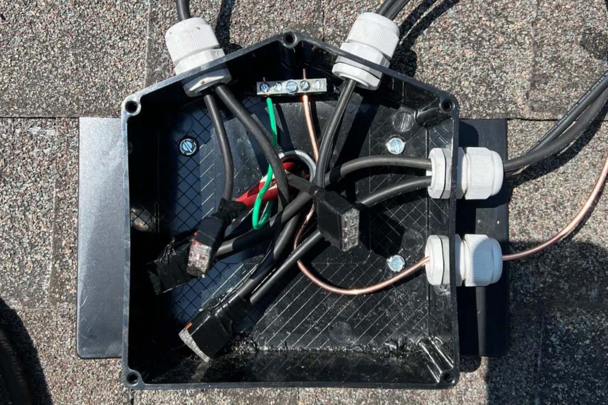 One homeowner shared how they're cutting down their bill — thanks to their solar panels.