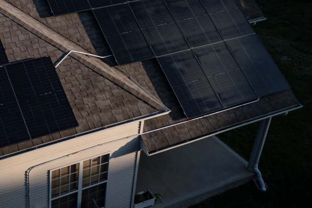 One Redditor shared how their real estate agent warned them about selling a home with solar panels.