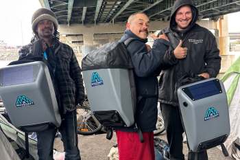 A college student designed a solar-powered backpack to provide homeless individuals with shelter, power, and basic supplies.