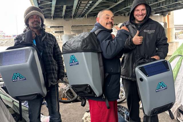 A college student designed a solar-powered backpack to provide homeless individuals with shelter, power, and basic supplies.