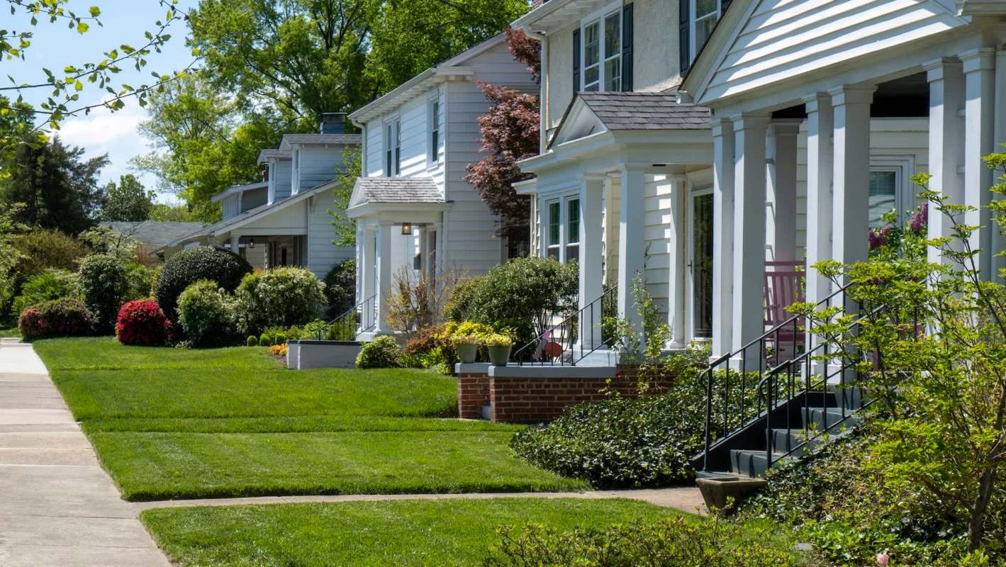 A homeowner made it clear they were done doing unpaid favors for the HOA.