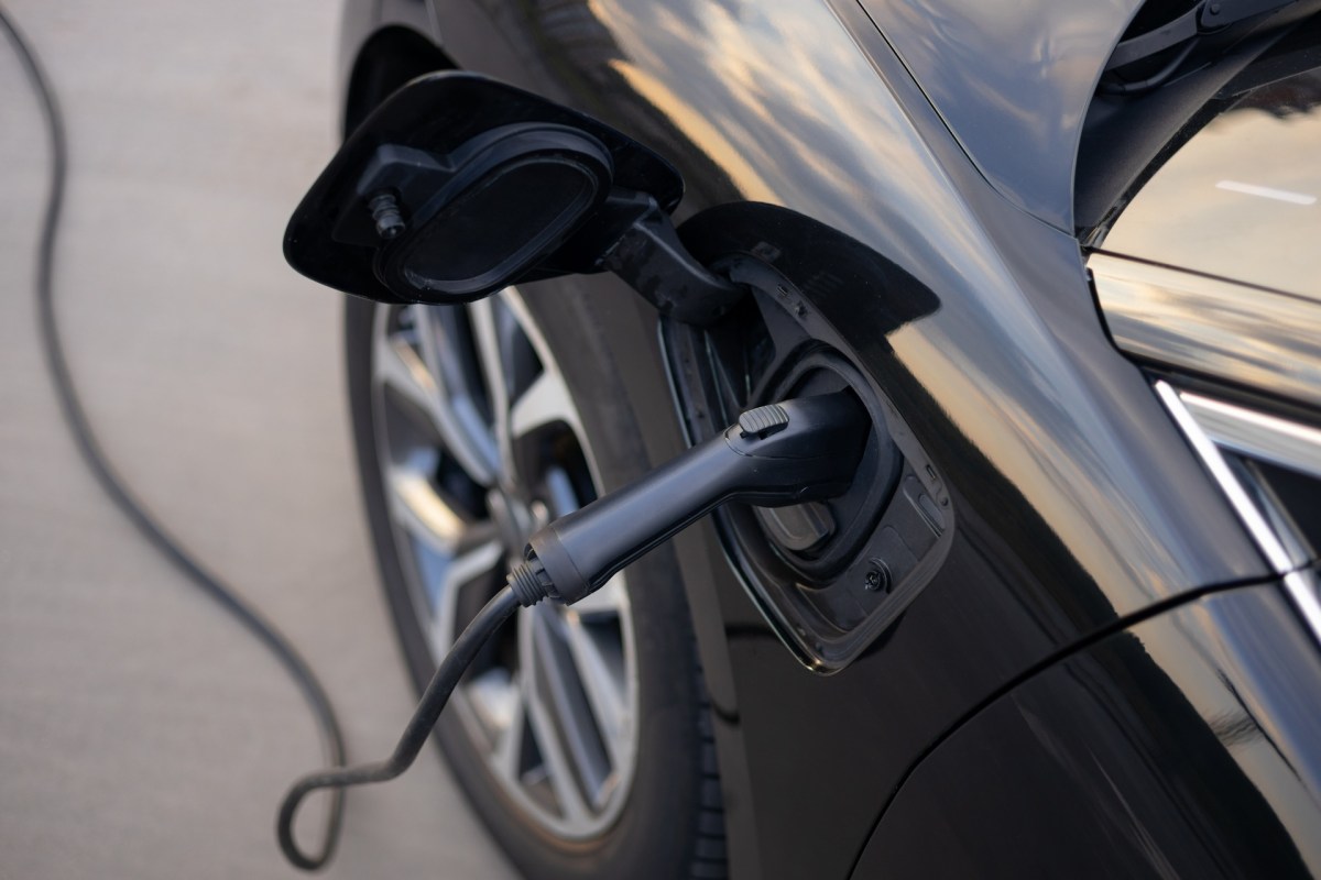 A recent study revealed a dramatic gap between the cost of driving an electric vehicle and a car with a traditional internal combustion engine.