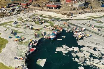 Scientists have discovered that the shifting climate could having a surprising effect on Greenland's coastline.