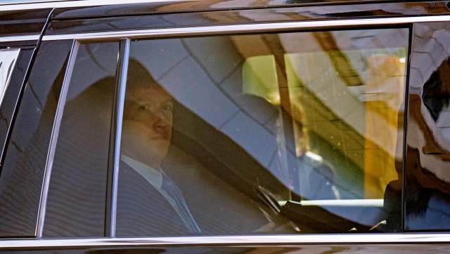 Facebook CEO Mark Zuckerberg and his wife, Priscilla Chan, just bought a mansion on Indian Creek, an area in Miami known as "billionaire bunker."