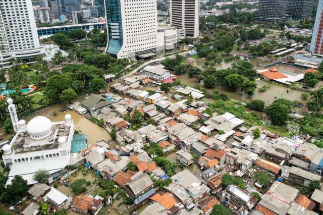 Jakarta is sinking faster than any other major city, but it's not just because of rising sea levels.