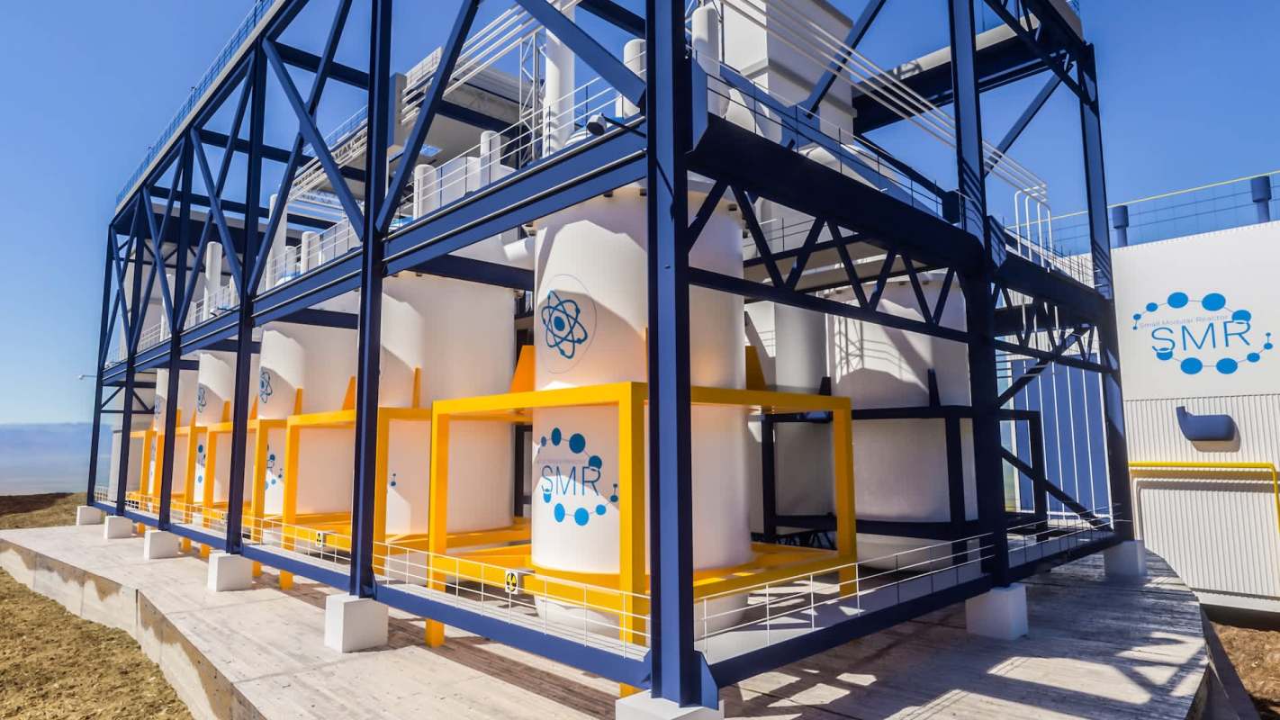 Small modular nuclear reactors could help transition away from oil, coal, and gas, but they face significant challenges.