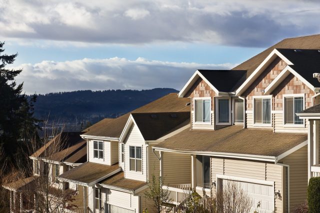 State lawmakers in Oregon moved to provide relief for bill-burdened residents as a large share of Americans grappled with soaring energy costs.