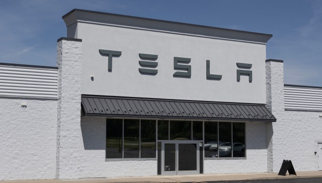 Sales numbers make it clear that Tesla no longer has the competitive edge in the rapidly growing Australian electric vehicle market.