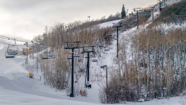 An unusually mild winter has left many Washington ski resorts, including Mt. Spokane, struggling to keep their slopes up and running.