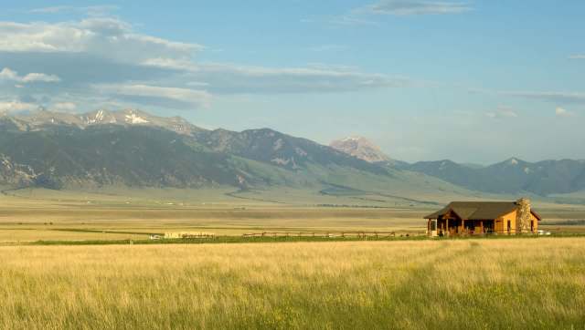 New research reveals how rising global temperatures are putting crops at risk of agricultural droughts.