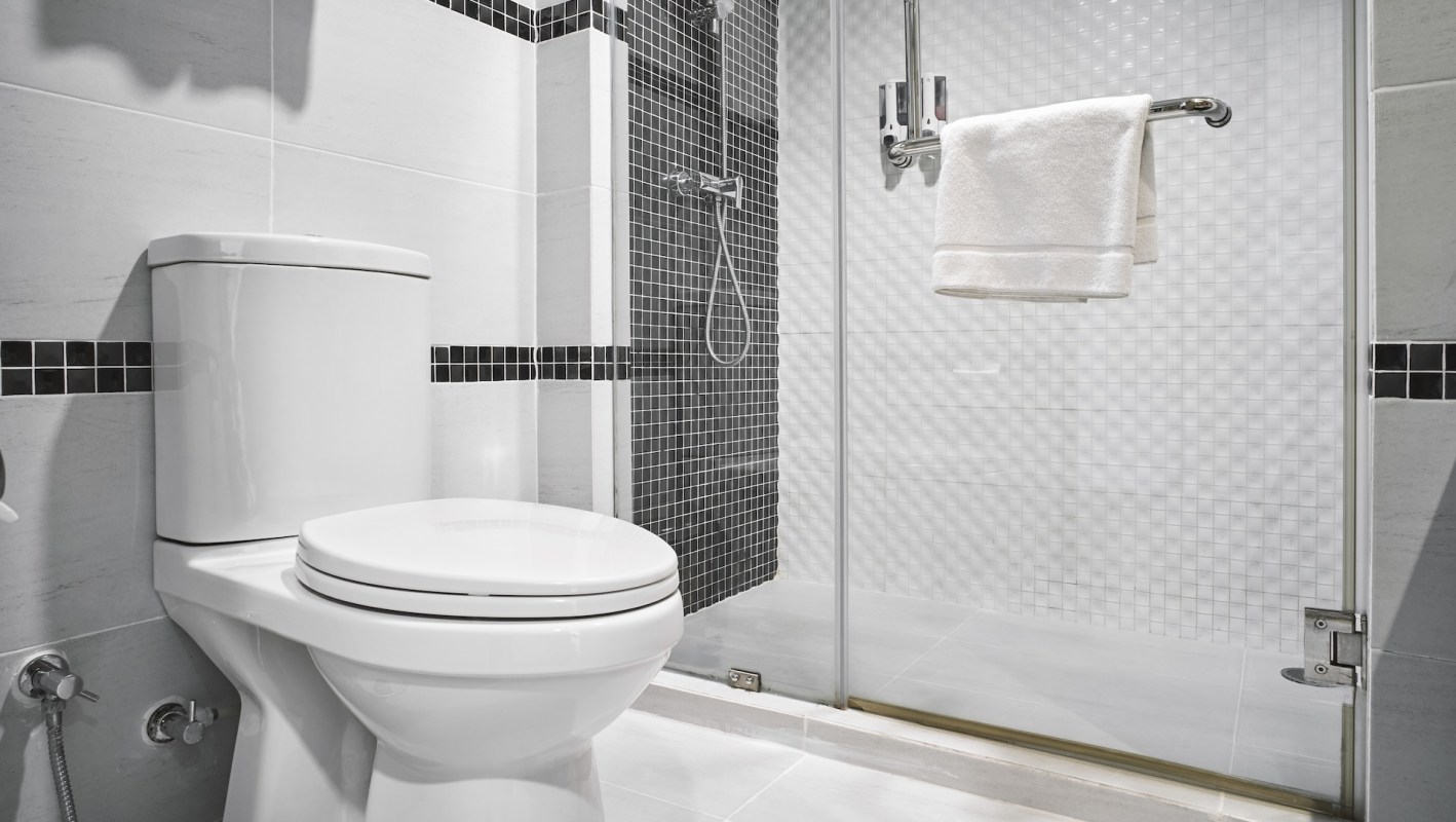 One TikTok mom shared the genius toilet brush hack for unclogging a toilet when your plunger is nowhere to be found.