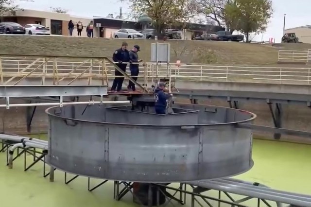 An officer with the Austin Animal Services successfully took part in a beaver rescue, helping a stranded beaver that was trapped inside a water reservoir.