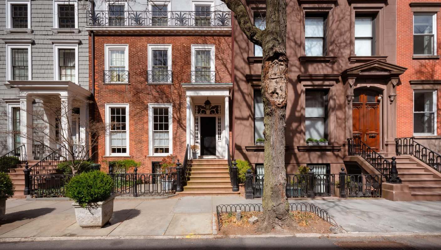 A homeowner had to evacuate his townhouse unit after his neighbor's chimney leaked carbon monoxide into his home for weeks.