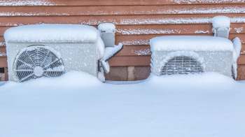 One Redditor shared how their Daikin cold-climate heat pump worked in frigid temperatures and heavy snow.