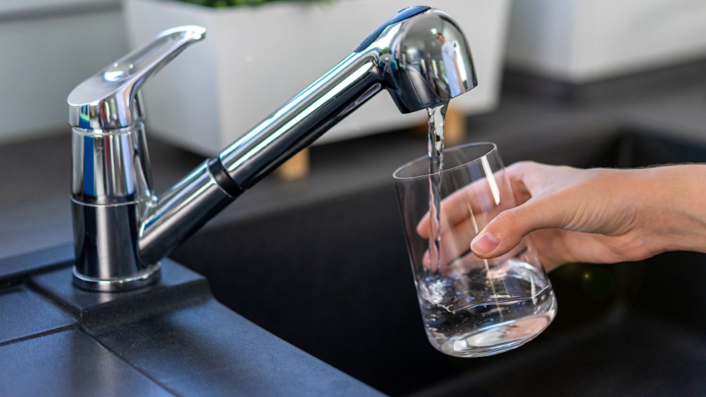 A fuel spill at the Hartsfield-Jackson Atlanta International Airport may have contaminated the Flint River, prompting local officials to warn against consuming tap water.